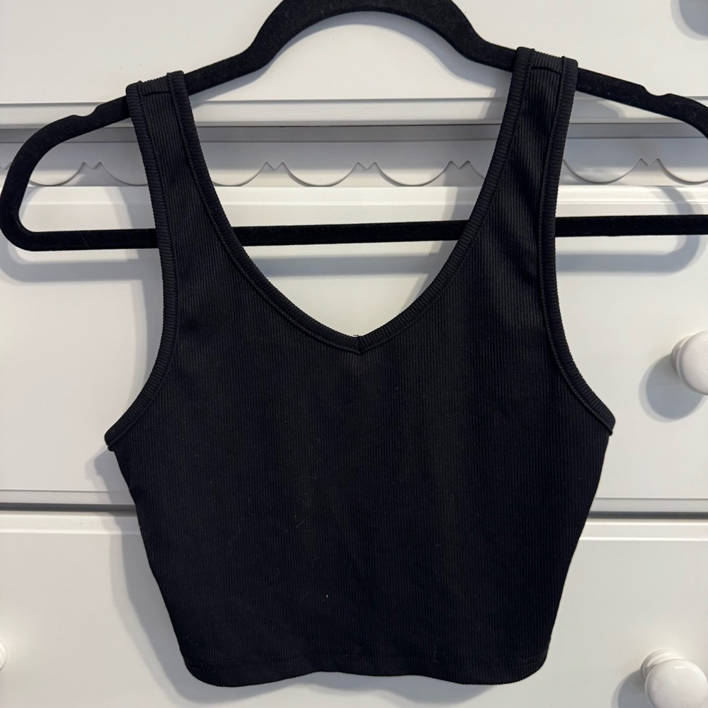 Black Ribbed Women's Crop Top
